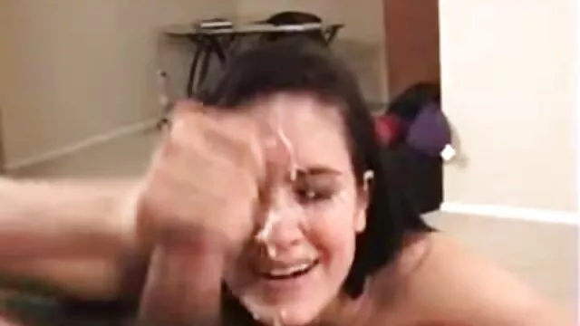 Một nửa-thật sex dep nhat ban phục, Claire Adams, PD