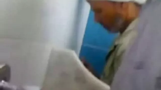 Ít Cao Su Annie, Ngạc Nhiên, my den va gai nhat Đeo Kính,